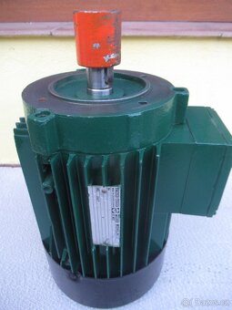 Přírubový elektromotor 380V.1,5kw-1410ot.nejen na DARLING. - 5