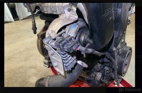 Peugeot 4007 2,2 hdi 115KW - prodej motoru. 4HN - 5