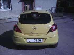 opel corsa 1.0,44kw,r.v.5-09,127000km. - 5