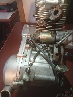 Motor KYMCO 150 mxu - 5