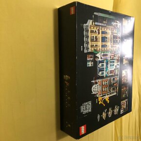 Lego 10278 Policejní stanice - 5