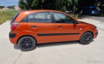 Kia Rio 1.4 DOHC 71kw rok 2009 - 5