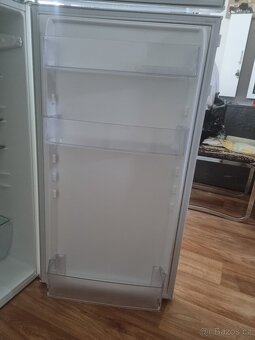Chladnička Electrolux EJ2302AOW2 - nutný vlastní odvoz - 5