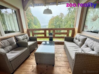 Prodej atypického domu 325 m2 s možností rozdělení na dvou g - 5