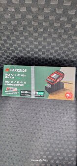 Nabíječka a baterie Parkside. - 5
