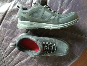 Nabízím málo použité boty, vel 42: společenské a tenisky - 5