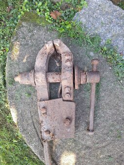 Svěrák stary kovarsky - 5