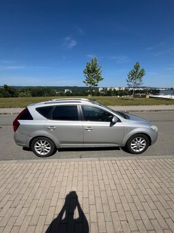 Kia Cee’d 1.4i 80 kW (2009) – benzín - 5