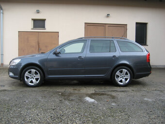 ŠKODA OCTAVIA COMBI 1.4 TSI - 5