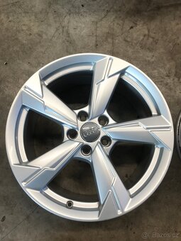 Audi originál alu kola, 5x112,8Jx18, ET39, 4K0601025D - 5