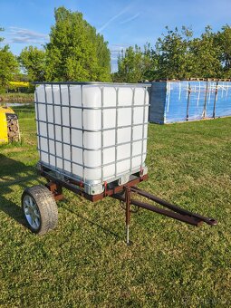 Vozík za traktor s nádrží 1000l - 5