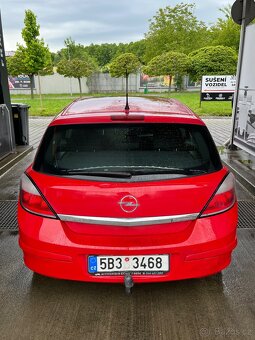 Opel Astra twinsport - 5