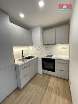 Prodej bytu 1+1, 30 m², Ostrava, ul. Nádražní - 5