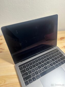 Apple MacBook Pro 2018 Touchbar 16GB i5 256GB - 5