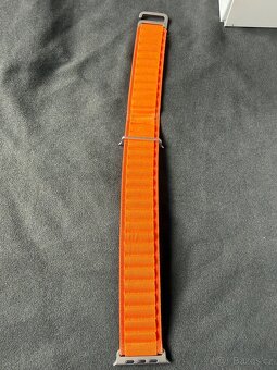 Prodám Apple Watch Ultra - 5