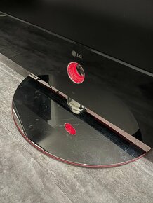 LCD televize LG 42LG6100 106cm - 5