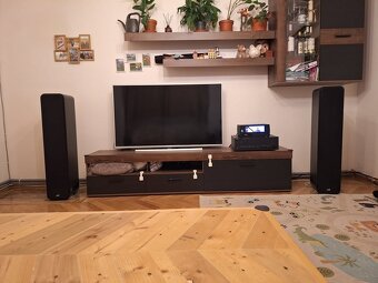 Sloupové reproduktory Polk S55E - 5