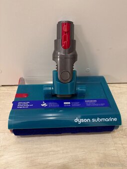Dyson detect V15s submarine - 5