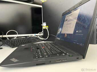 Lenovo ThinkPad E470 /i3-7100U /4GB DDR4/ 180GB SSD /Win10 - 5