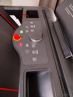 Běžecký pás Spiro 430 - 5