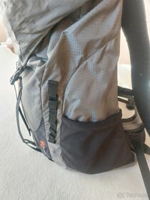 Turistický batoh Hannah Element 28 l, šedý, dvojitá záda - 5