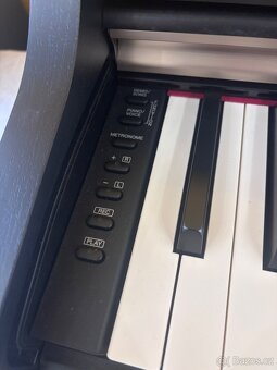 Digitální piani Yamaha YDP 162 - 5