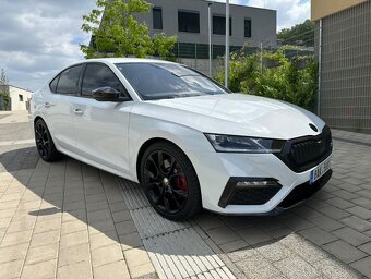 Octavia 4 2.0 tsi rs tovární Zaruka - 5