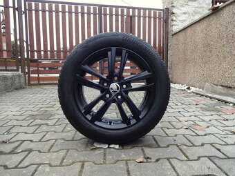 PĚKNÁ ORIGINÁL ALU SADA 16" 5x112 pneu 205/55R16 Bridgeston - 5