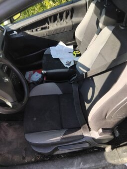 PEUGEOT 207 1.6 HDi - 5