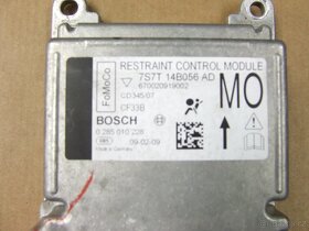 Prodám náhradní díly Mondeo Mk4 kombi 07-10 - 5