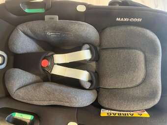 MAXI-COSI Pebble 360 + 2x Isofix - 5