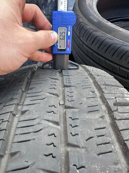 2ks celoročních pneu 205/75 R16C - Continental - 5
