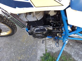 Suzuki dr 500 - 5