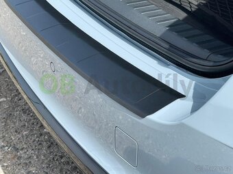 Škoda Octavia IV combi - kryt / lišta zadního nárazníku - 5