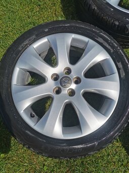 Alu Opel 215/50 r17 - 5