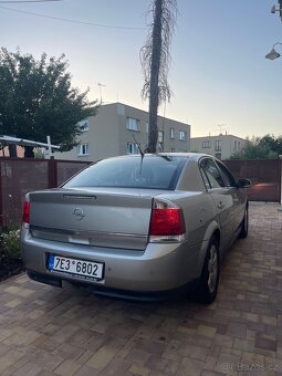 Opel Vectra 2.2i 114kW - 5
