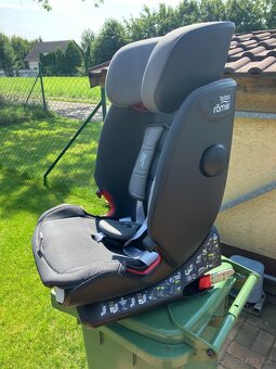Prodám autosedačku Britax Römer Advansafix - 5