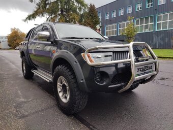 Mitsubishi L200 2,5 Di-D 4WD - 5