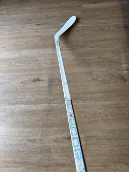 Hokejka CCM RIBCOR TRIGGER 9 Pro WHITE, pravá - 5