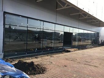 Montáž oken a skleněných fasád - 5