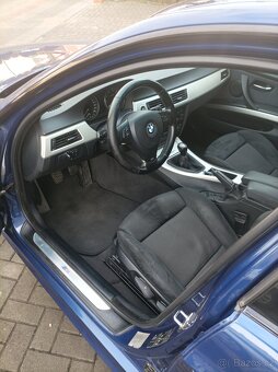 BMW e91 330i manuál, originální M-paket - 5