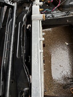 Kastle bmw e30 sedan na drift, bez motoru - 5