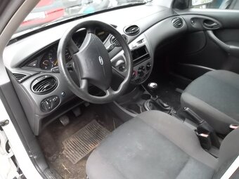 ford fokus 1.8i r.v.2002 stk duben 2027 - 5