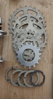 Prodám sadu dílů Shimano 105 Golden Arrow - 5