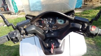 HONDA SILVER WING 600 - 5