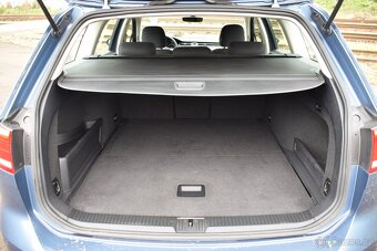Volkswagen Passat 2,0TDi PR.SERVIS VW,1.MAJITEL - 5
