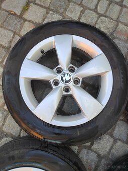 Prodám orig alu 15 škoda Fabia Rapid 5x100 ET 38 letní k. O - 5