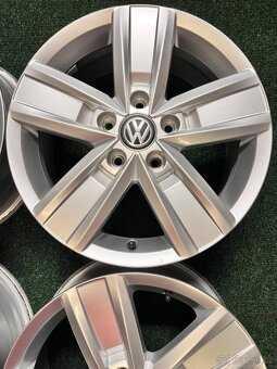 5x120 R17 Originál VW Mutivan alu disky DEVENPORT - TOP STAV - 5