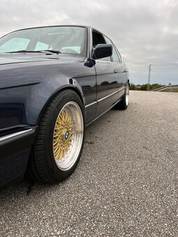 Bmw e32 735i manuál - 5