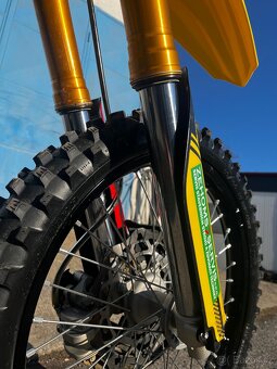Suzuki RMZ-250 - 5